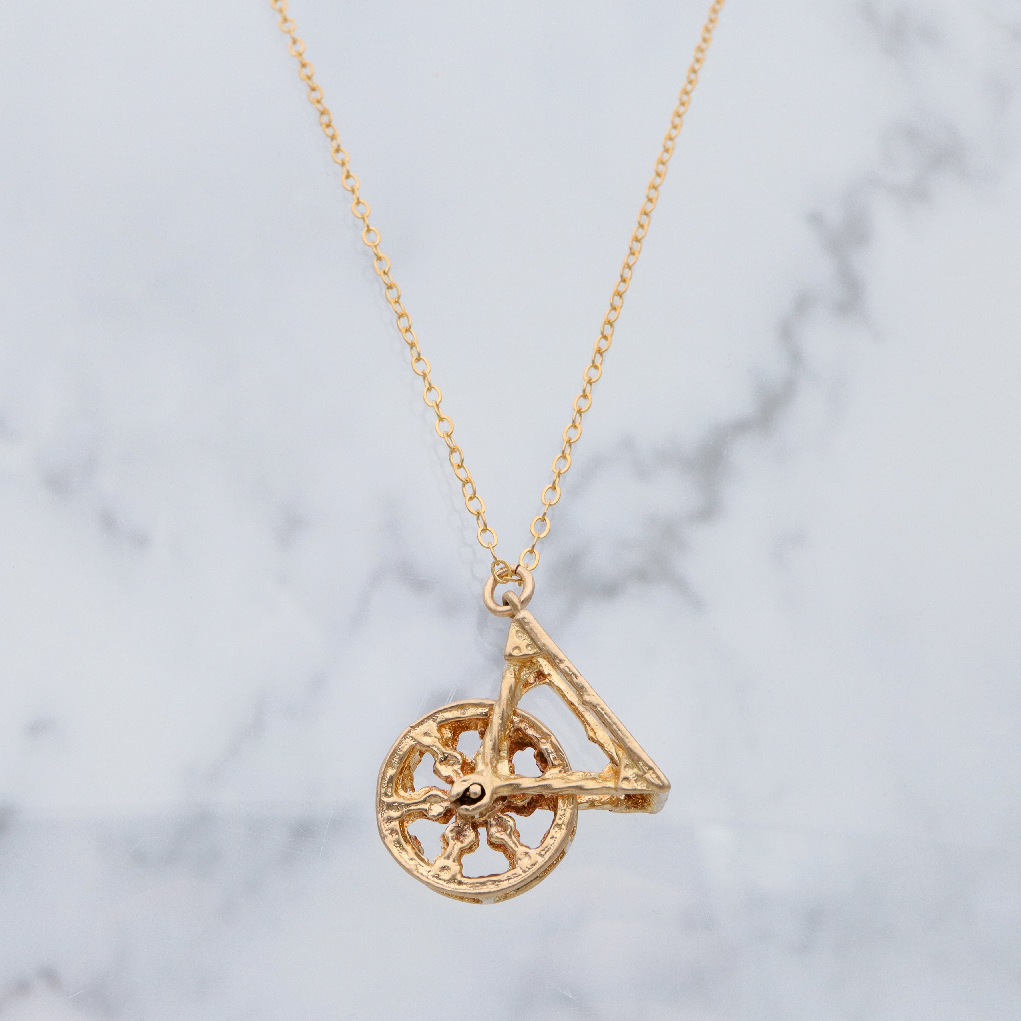 Vintage English 9k gold spinning ferris wheel charm